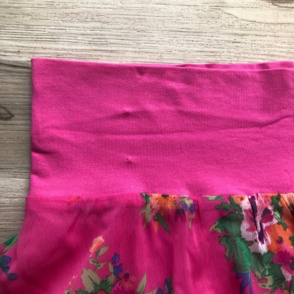 Aeropostale Pink Floral Skater Skirt - Picture 2 of 9